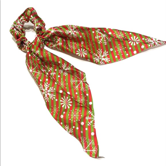 Christmas Holiday Scarf Scrunchie Ponytail Holder 2 in 1 Snowflake - Picture 2 of 5
